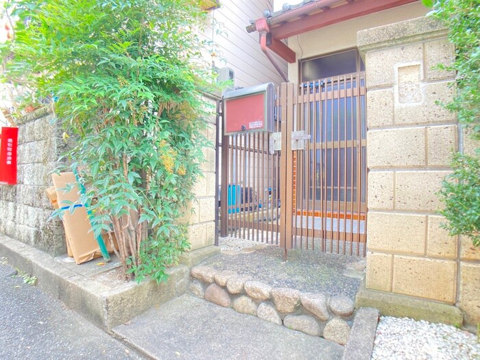 物件外観写真6　(外観写真)