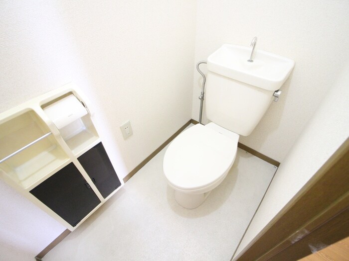 物件内観写真15　(トイレ)