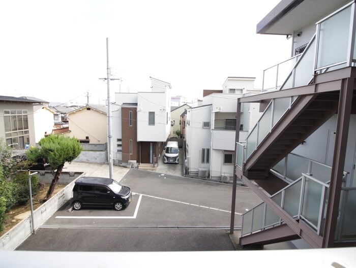 物件内観写真17　(室内からの展望)