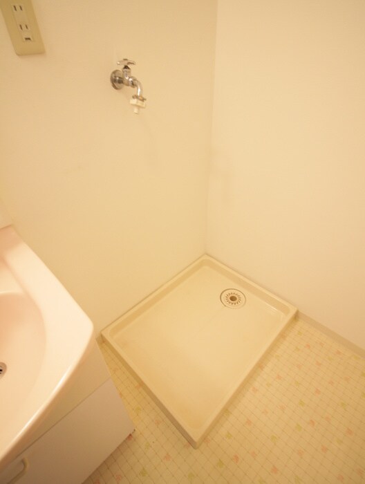 物件内観写真19　(洗濯機置場)