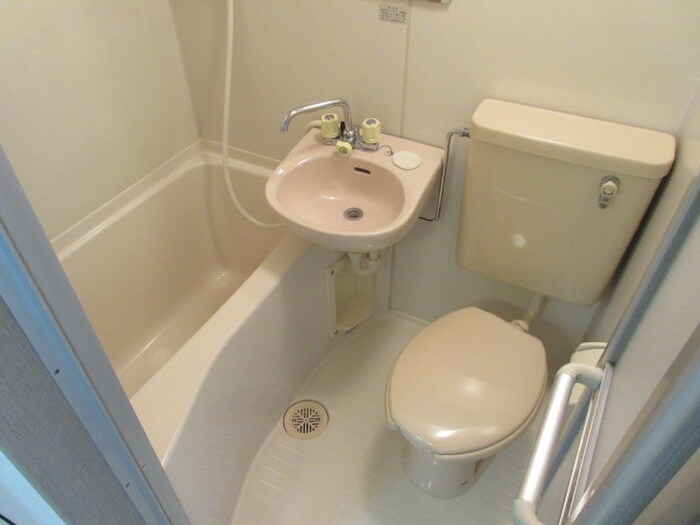 物件内観写真11　(バス／シャワールーム等)