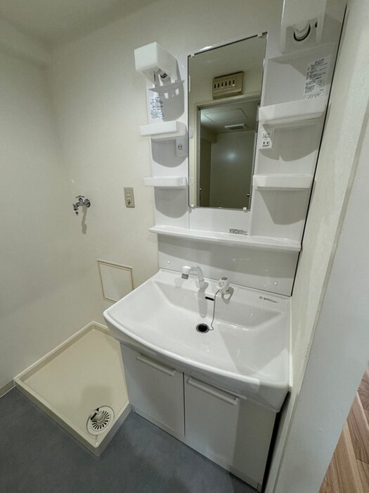 物件内観写真12　(洗面)