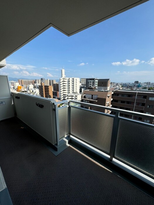 物件内観写真18　(室内からの展望)