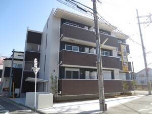 クレセール東雲外観写真