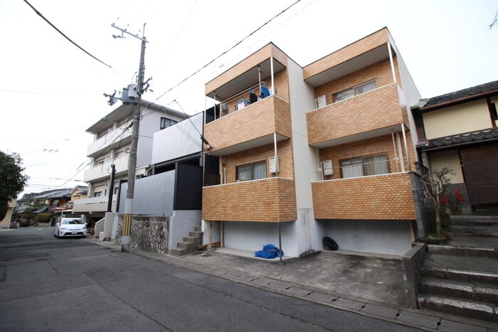 物件外観写真3　(外観写真)