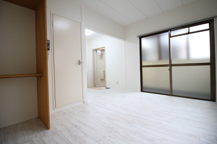 物件内観写真16　(居室)