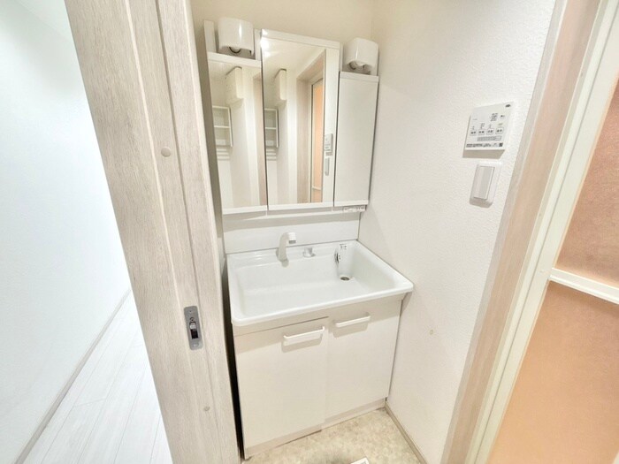 物件内観写真6　(洗面)