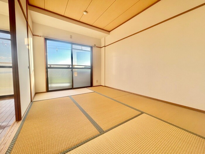 物件内観写真9　(居室)