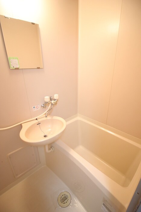 物件内観写真10　(バス／シャワールーム等)