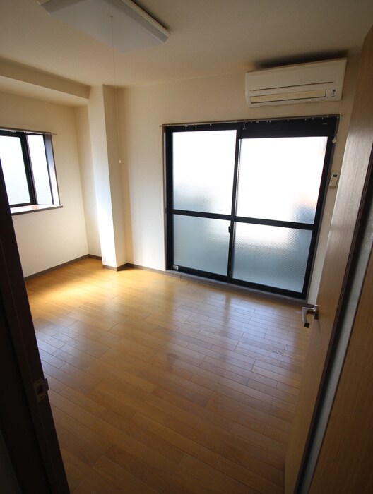 物件内観写真11　(居室)