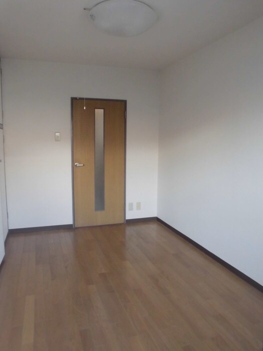 物件内観写真15　(居室)