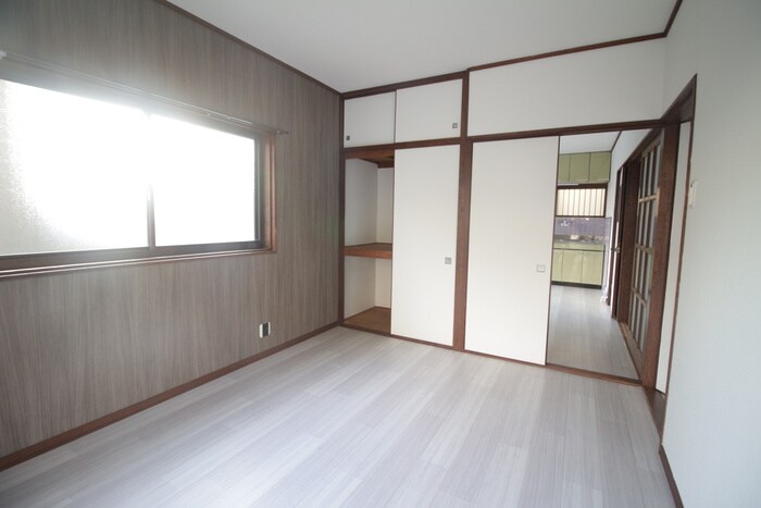 物件内観写真9　(居室)