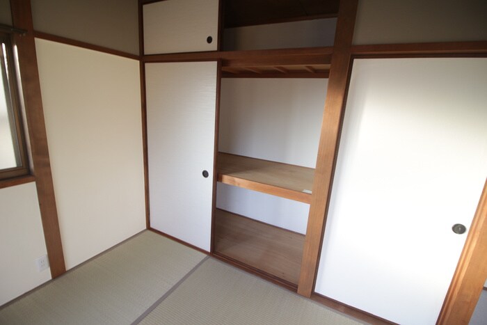 物件内観写真15　(収納)