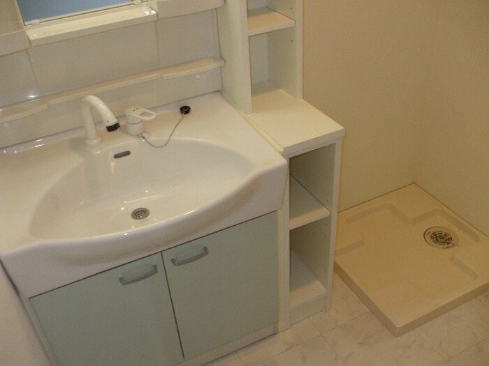 物件内観写真11　(洗面)