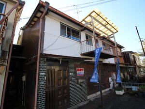 南鈴原４丁目テラスハウス外観写真