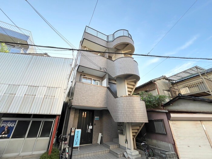 物件外観写真3　(外観写真)