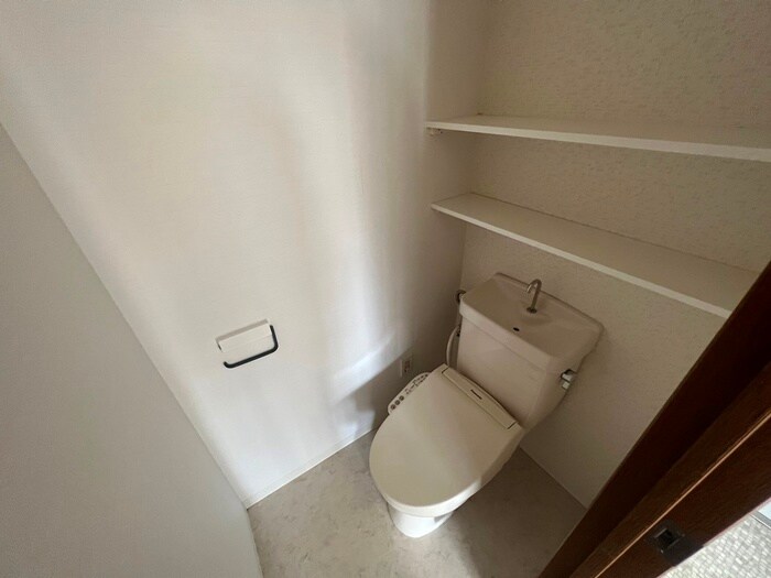 物件内観写真11　(トイレ)