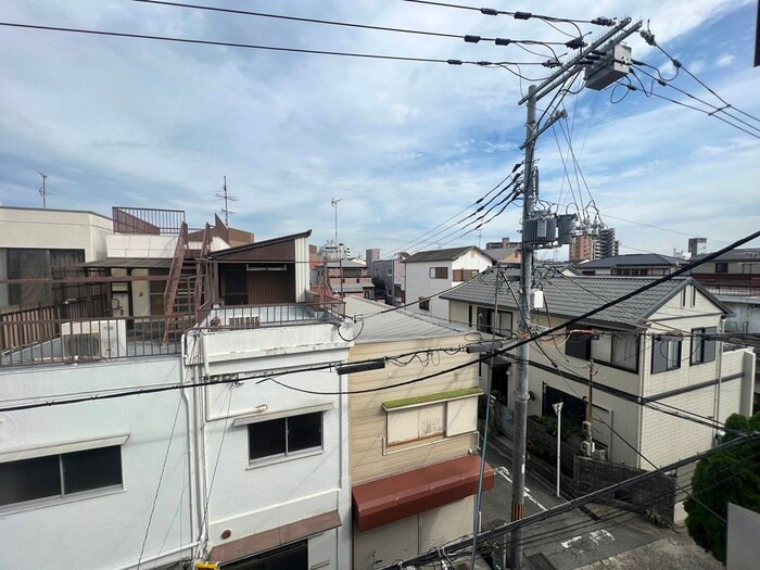 物件内観写真22　(室内からの展望)