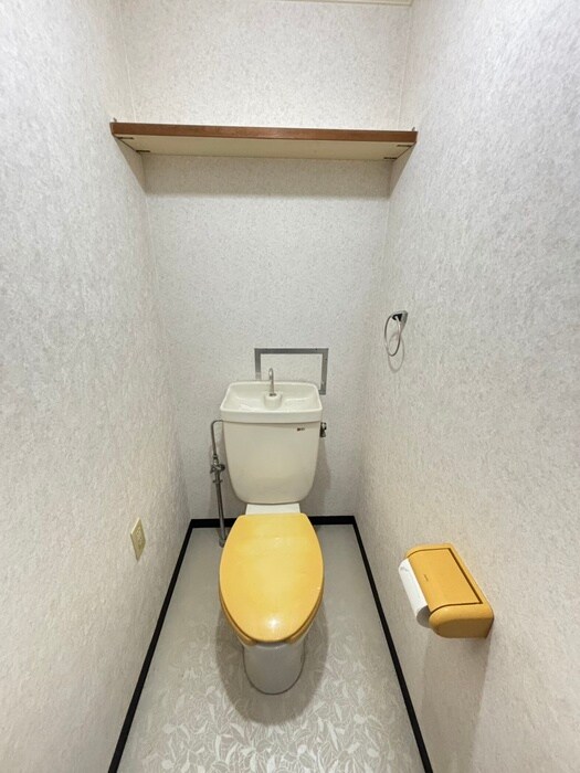 物件内観写真11　(トイレ)