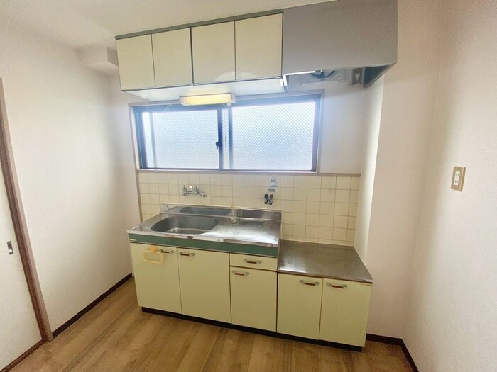 物件内観写真10　(キッチン)