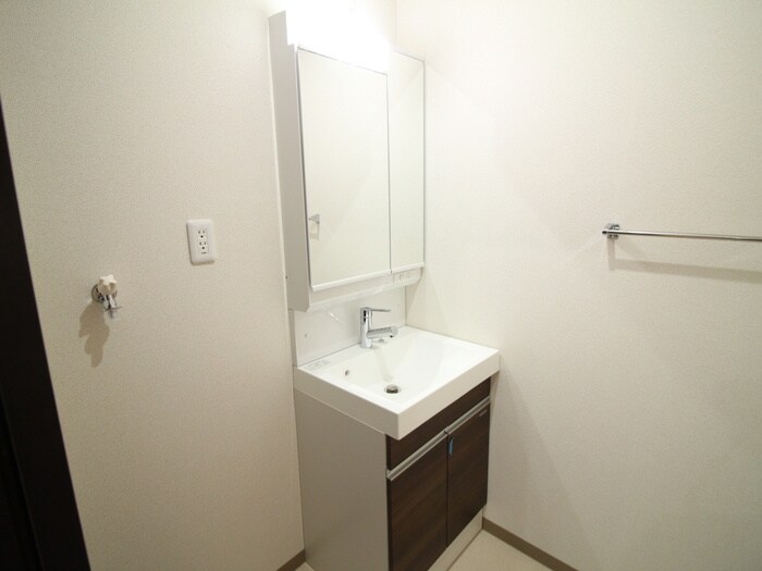 物件内観写真10　(洗面)