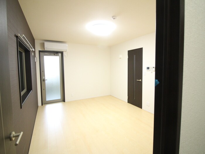 物件内観写真15　(居室)