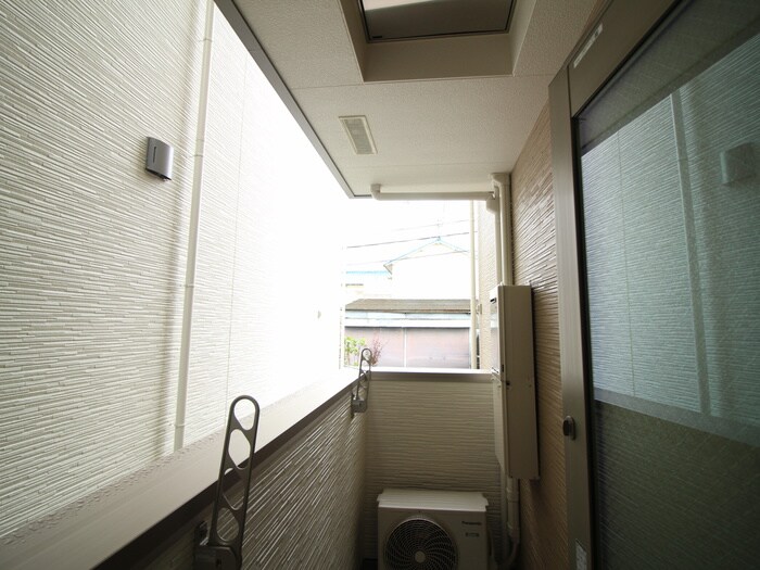 物件内観写真20　(室内からの展望)