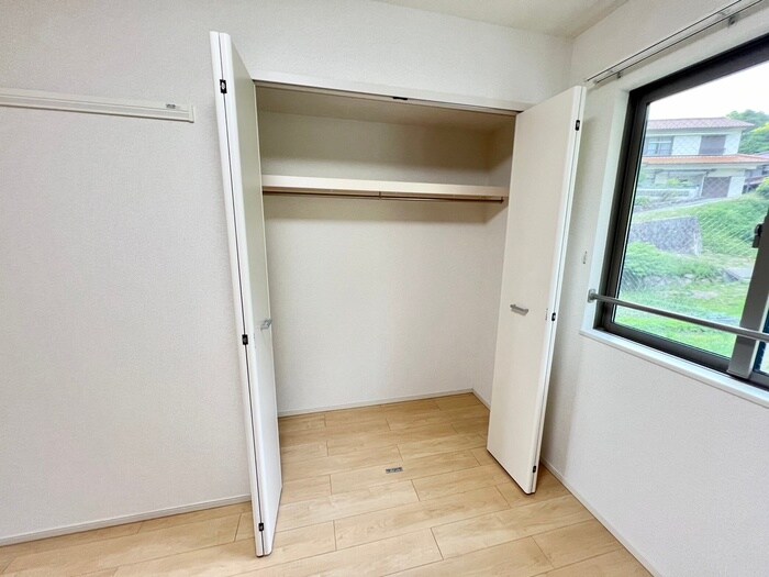 物件内観写真11　(収納)