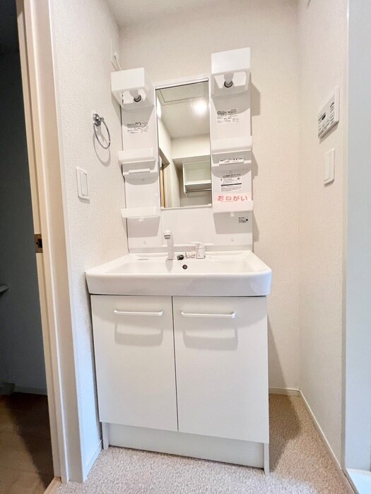 物件内観写真14　(洗面)