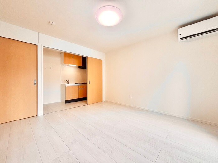 物件内観写真5　(居室)