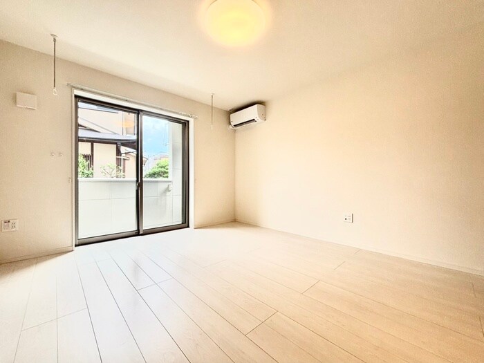 物件内観写真6　(居室)