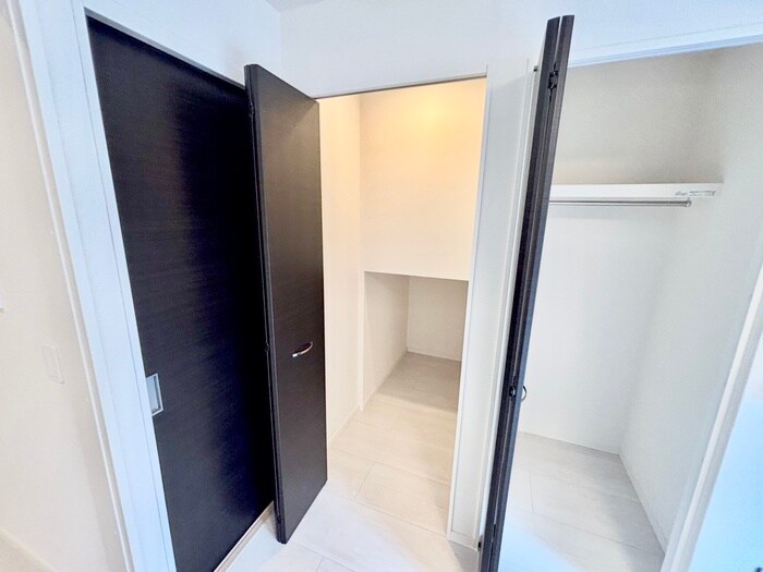 物件内観写真7　(収納)