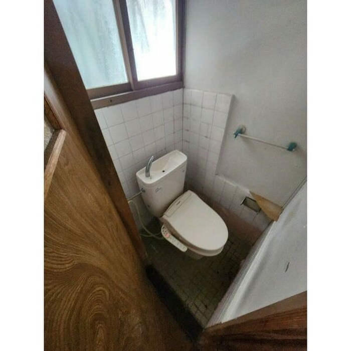 物件内観写真7　(トイレ)