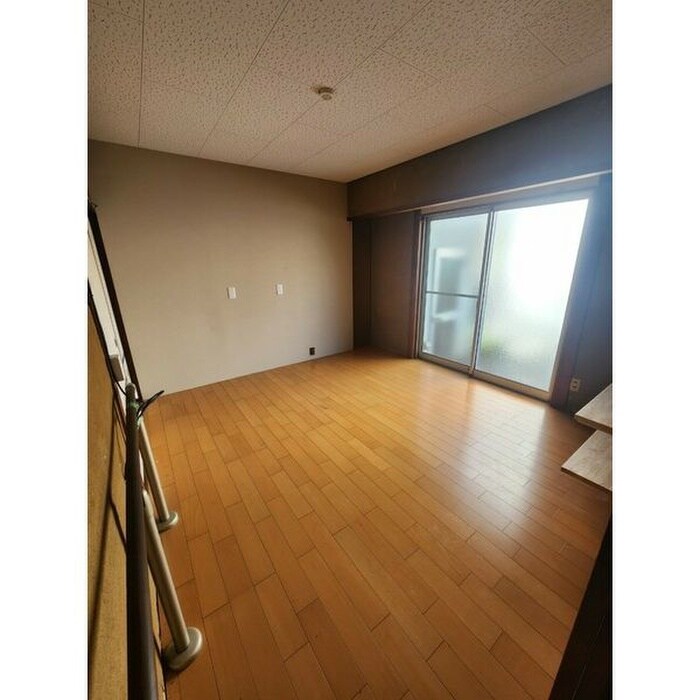 物件内観写真16　(居室)