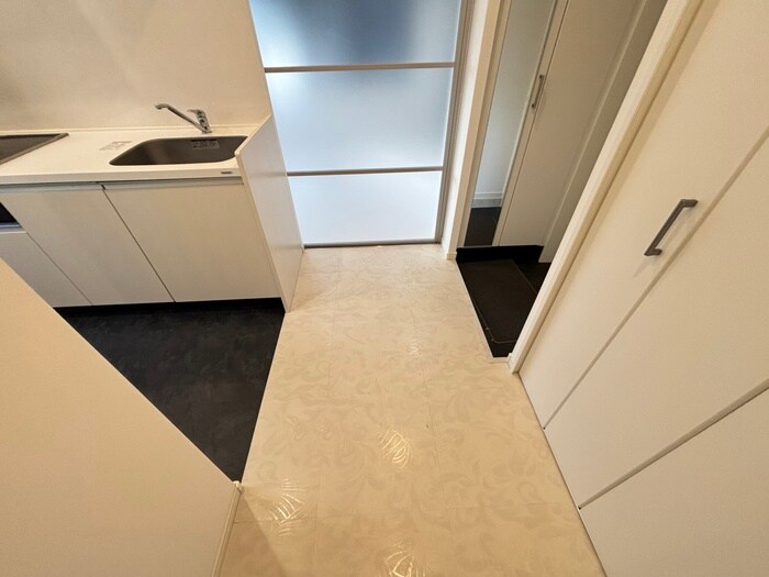 物件内観写真17　(廊下)