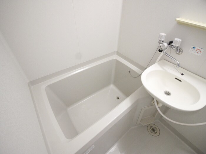 物件内観写真9　(バス／シャワールーム等)