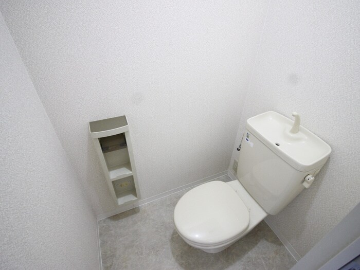 物件内観写真10　(トイレ)