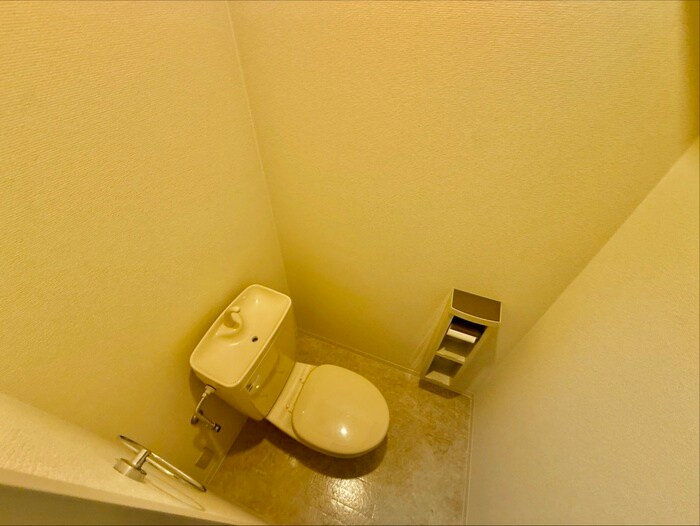 物件内観写真11　(トイレ)