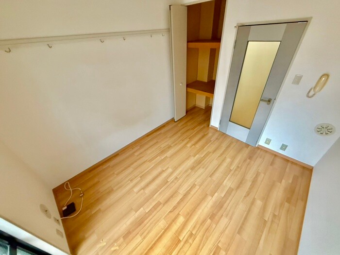 物件内観写真15　(居室)