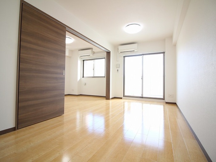 物件内観写真13　(居室)