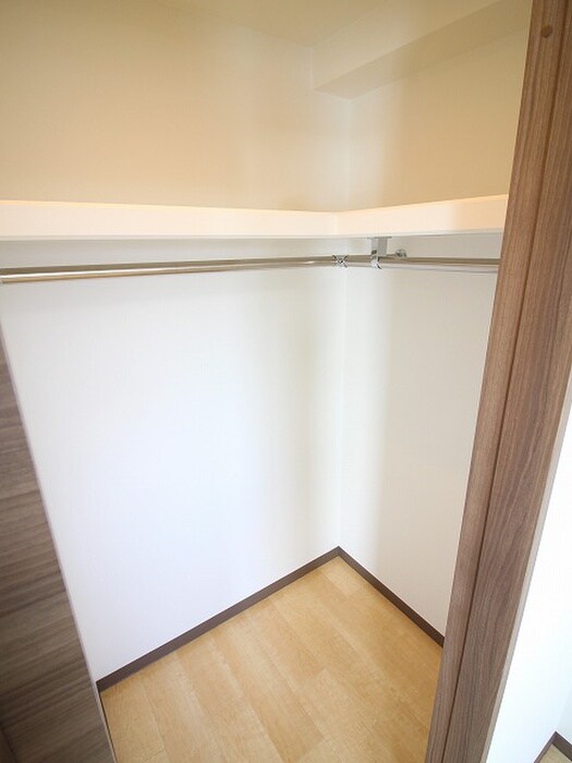物件内観写真16　(収納)