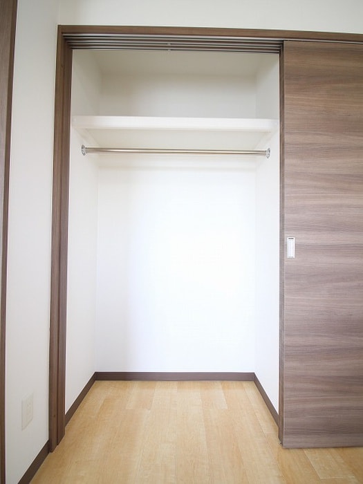 物件内観写真21　(収納)