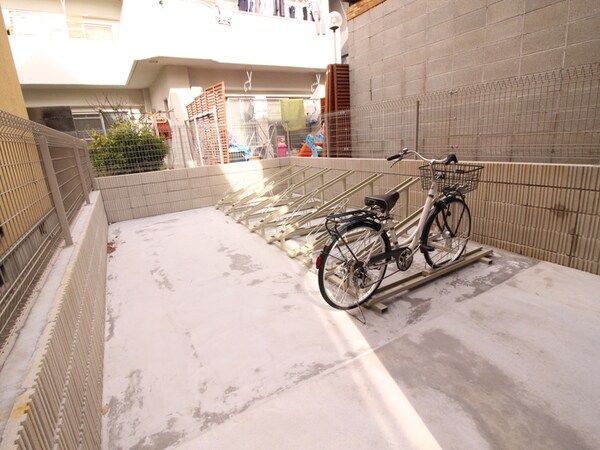 駐輪場