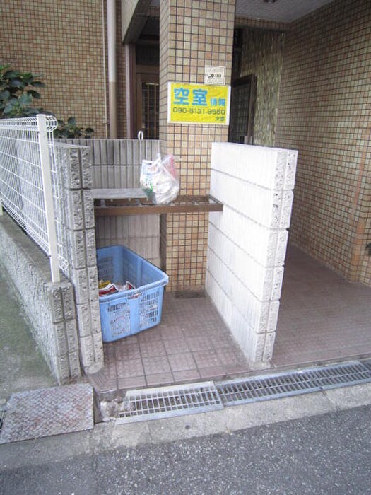 物件外観写真6　(建物設備)
