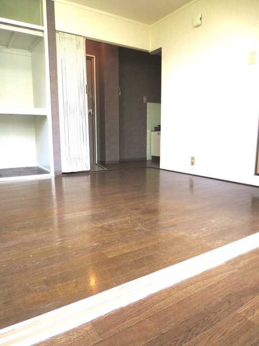 物件内観写真14　(居室)