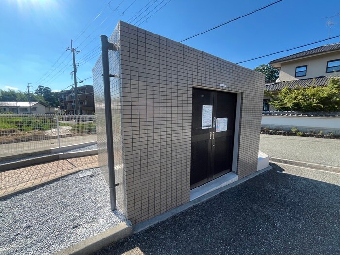 物件外観写真5　(建物設備)