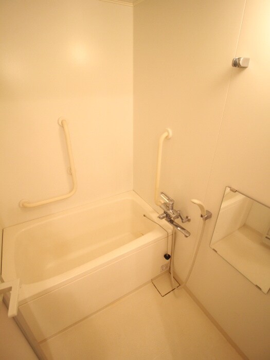 物件内観写真10　(バス／シャワールーム等)