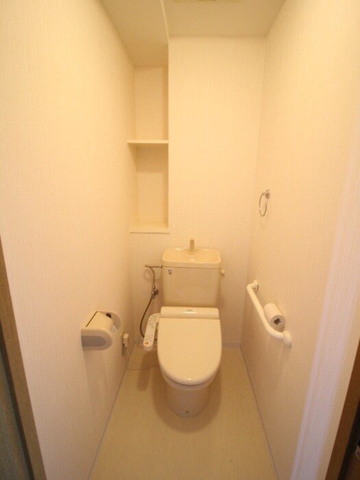 物件内観写真13　(トイレ)