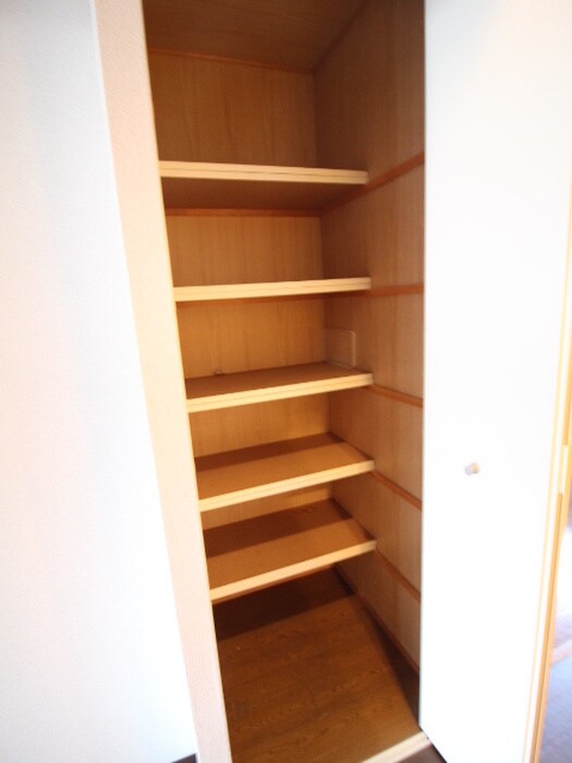 物件内観写真18　(靴箱)