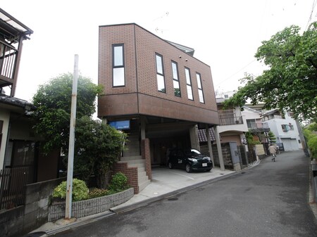 スギタマンション外観写真